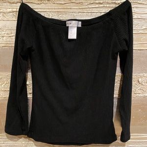 💋2/$30💋 Urban Heritage Black Top